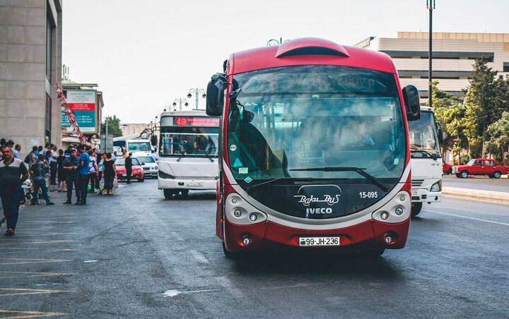 Avtobuslarda gediş haqqı 40-50 qəpik ola bilər - AÇIQLAMA