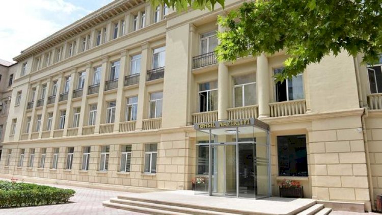 Bu şəxslər məktəblərə buraxılmayacaq -Rəsmi