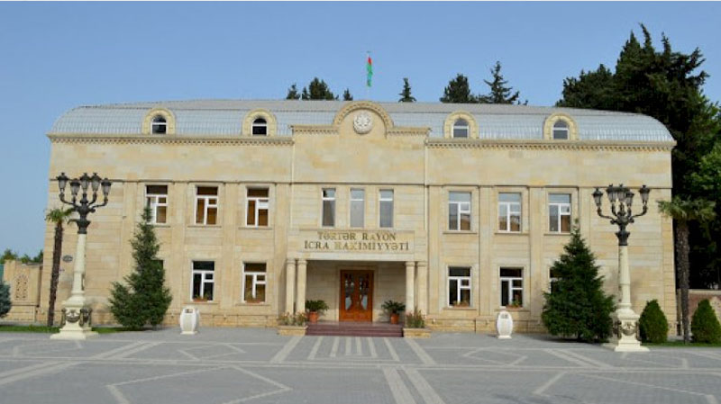 Nazirin işdən qovduğu şəxs 73 minlik tender uddu