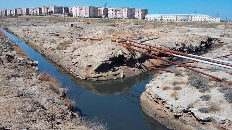 Abşeronda ekologiyaya vurulan ziyan - Fotolar