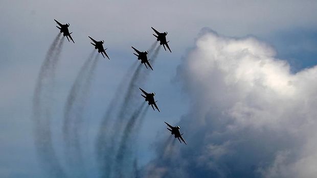 Штаб Трампа использовал в рекламе изображения российских истребителей