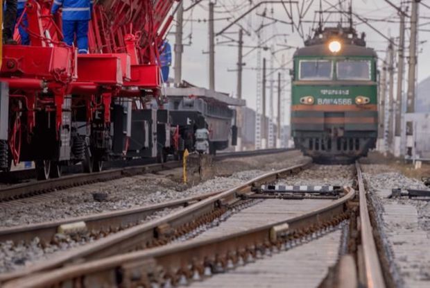 В Баку железнодорожник погиб в результате несчастного случая