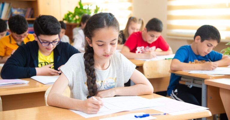 ÜST-dən məktəblərlə bağlı gözlənilməz açıqlama