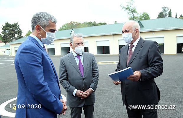 Prezidentin köməkçisi Ramiz Mehdiyevlə görüşdü — FOTOLAR