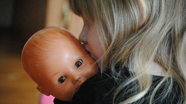 Azərbaycanda minlərlə uşaq və yeniyetmə polis bölməsinə APARILIB - STATİSTİKA