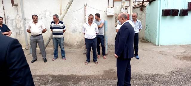 Rayon İcra Hakimiyyətinin başçısı 3-cü Alatavada sakinlərlə görüşüb