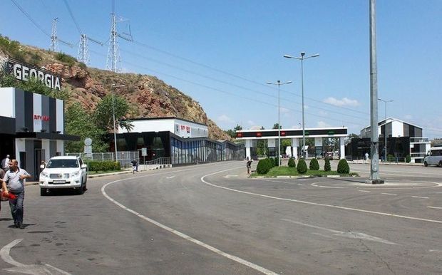Gürcüstandan daha 250 nəfər Azərbaycana təxliyyə olunur
