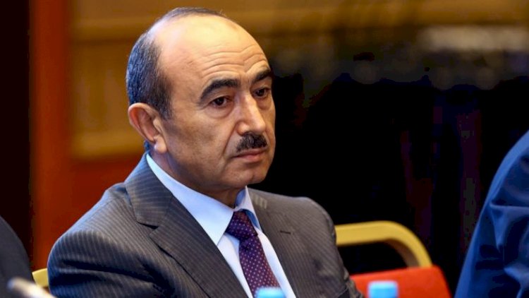 Əli Həsənov Türkiyəni tərk edib