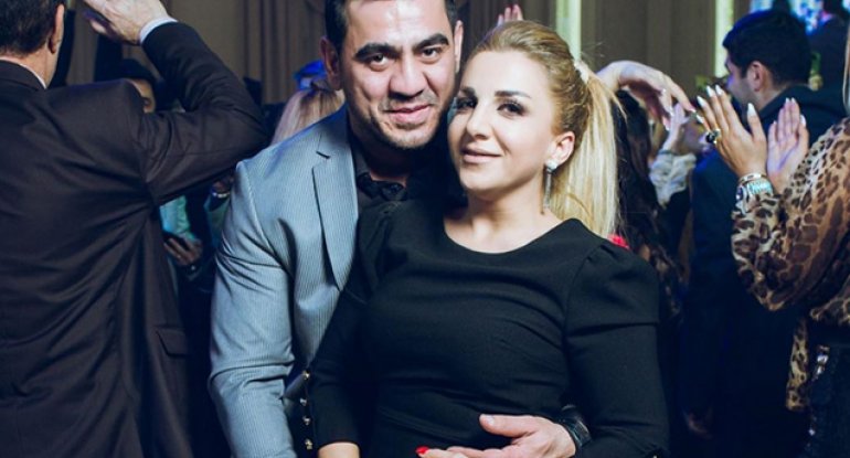 Azərbaycanlı müğənninin idmançı əri gənc xanımla görün harda görüntüləndi - PAPARAZZİ