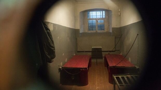 Tunel qazıb həbsxanadan QAÇDILAR - FOTO/VİDEO