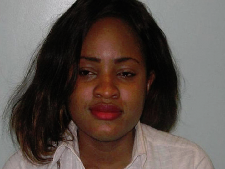 İntim münasibət zamanı ütü ilə...