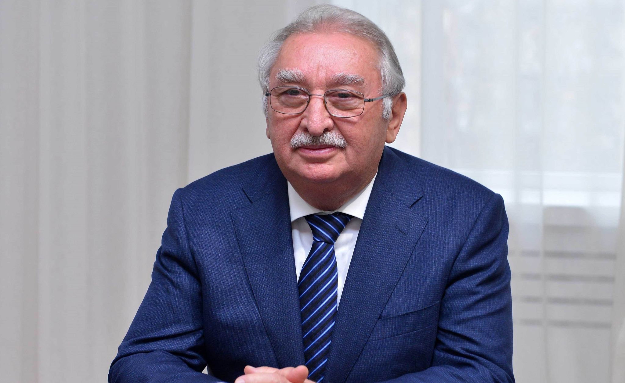 Əhməd Vəliyevin bankı 72 yaşlı qadının depozitini ələ keçirdi – Prezidentə MÜRACİƏT