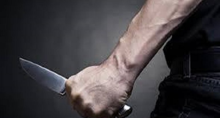 Kişi kirayə qaldığı evdə arvadına təcavüz edən ev sahibini ürəyindən bıçaqlayıb-BAKIDAKI QANLI CİNAYƏTİN TƏFƏRRÜATI