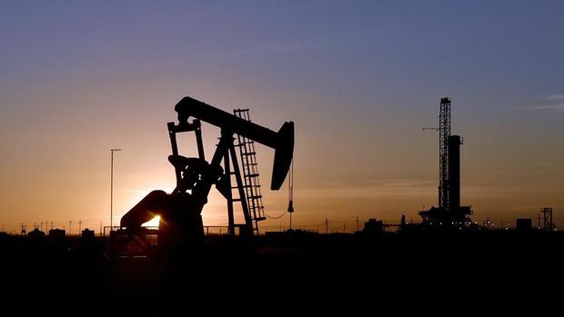 Трамп расширил мораторий на бурение нефтескважин