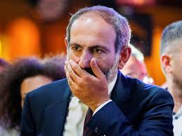 Paşinyan canlı efirdə biabır oldu - Azərbaycanın adı gələndə çaş-baş qaldı - VİDEO