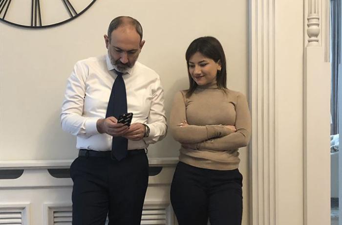 Ermənilər Paşinyana üsyan edir: 18 yaşlı uşaqlar ölür, sən kreslondasan - FOTOFAKTLAR