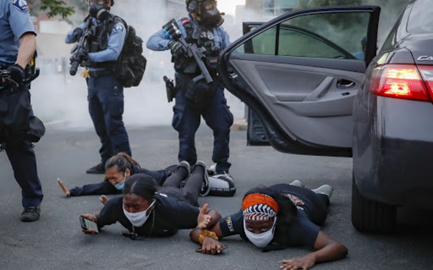 Qadınlar arasında dava düşdü, ölən və yaralılar var