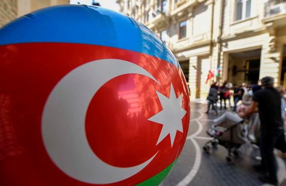 Azərbaycanda nazirliyin 52 əməkdaşı cəbhəyə yollandı - RƏSMİ + FOTO