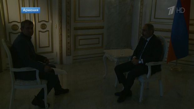 Paşinyan biabır oldu: Müsahibə zamanı hökumət evinin işığı söndü - VİDEO