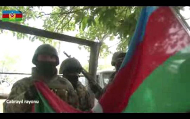 Cəbrayılda Azərbaycan bayrağı belə asıldı - VİDEO