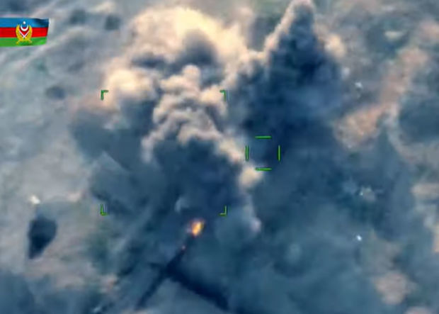 Минобороны АР: Ожесточенные бои шли всю ночь, уничтожено большое количество живой силы и техники врага - ВИДЕО