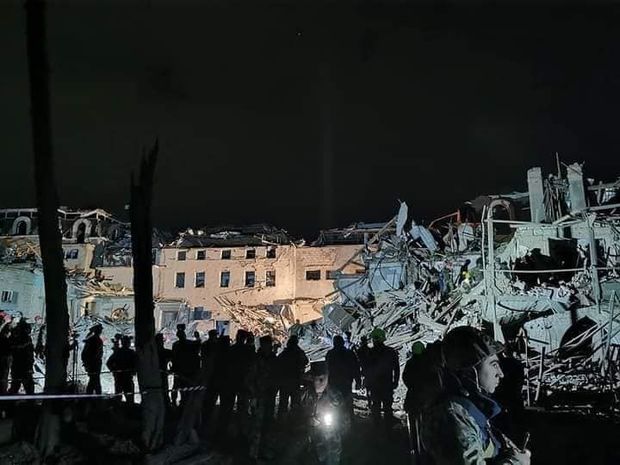 FHN-dən düşmənin atəşi nəticəsində Gəncədə binanın dağılması ilə bağlı MƏLUMAT