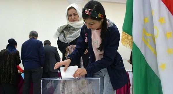 Tacikistanda prezident seçkiləri keçirilir