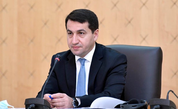 Hikmət Hacıyev Paşinyanı Səddam Hüseynlə müqayisə etdi - FOTO