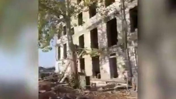 Hərbçimiz 27 il sonra Füzulidəki doğma evini ziyarət edib - VİDEO