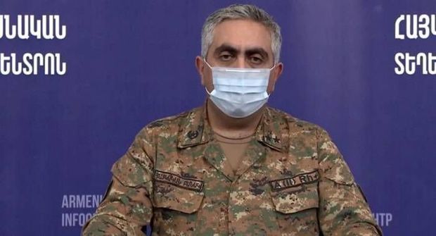 Постыдный эпизод во время брифинга минобороны Армении – ФОТО