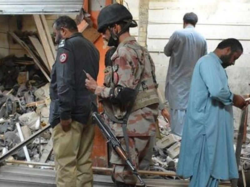 Pakistanda yaşayış binasında partlayış: ölənlər var