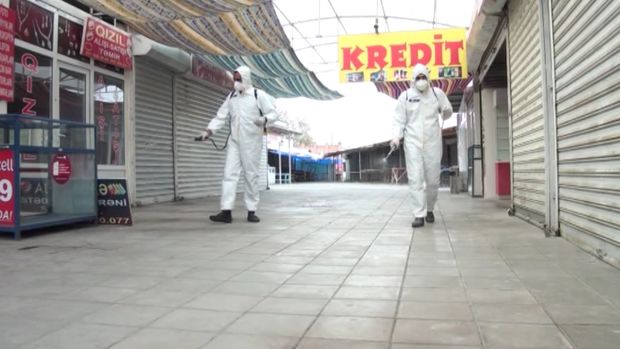 Ucarda insanların sıx toplaşdığı ərazilər dezinfeksiya edilib - VİDEO