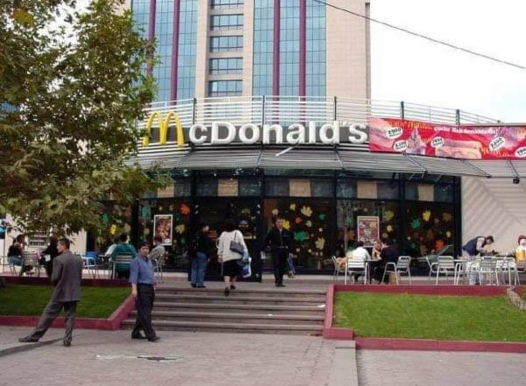 'Kimin şərəfi varsa, sabahdan McDonald'sa getməsin' - BOYKOT BAŞLADI