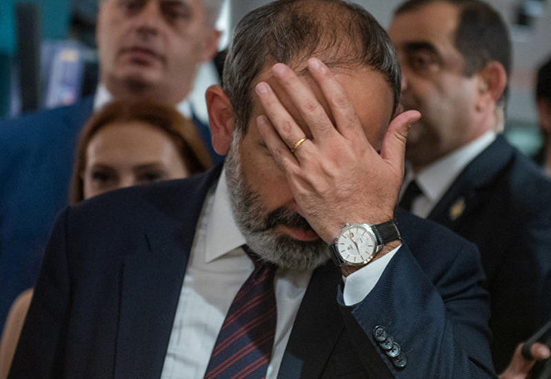 Пашинян встал уже на четвереньки перед Россией - полный разгром на всех фронтах