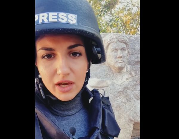 CBC-nin Tərtərdə olan müxbiri Azərbaycanın Milli Qəhrəmanından danışdı - VİDEO