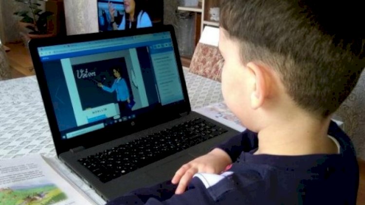 Azərbaycanda bu gündən onlayn dərslərin keçirilməsinə başlanıldı