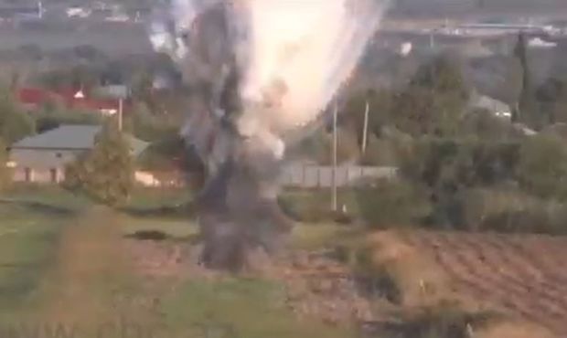 Ermənistanın mülki obyektlərə qarşı fosfor silahlarından istifadəsinin sübutu - VİDEO