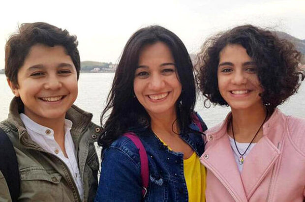 İzmirdə suya düşən xəyallar: Məşhur aktrisanın qohumları olan əkizlər zəlzələnin qurbanı oldular - FOTO/VİDEO