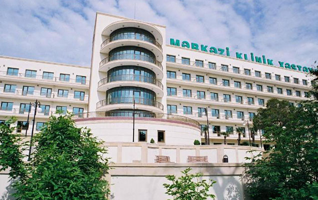 BİABIRÇILIQ: Mərkəzi Klinika təcili tibbi yardım üçün şəhid anasından 100 manat istəyib