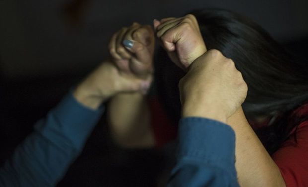 Двое глухонемых россиян избили девушку и предложили познакомиться