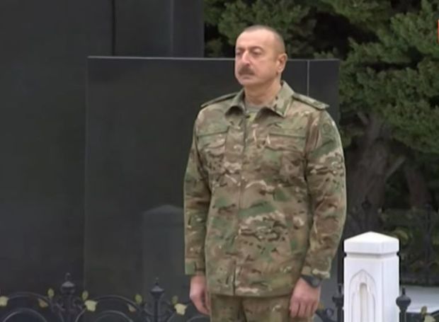 İlham Əliyev xalqa müraciət edir - CANLI YAYIM