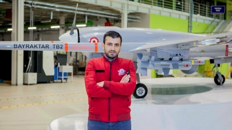 Bayraktar Azərbaycan xalqını təbrik etdi - Foto