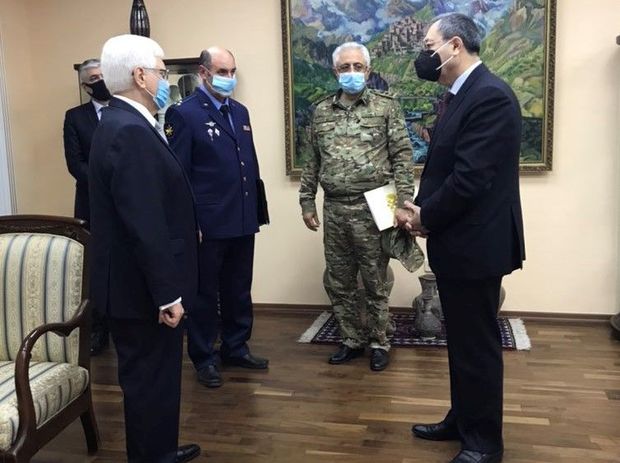 Nazir müavinləri Rusiyanın Azərbaycandakı səfirliyində olublar