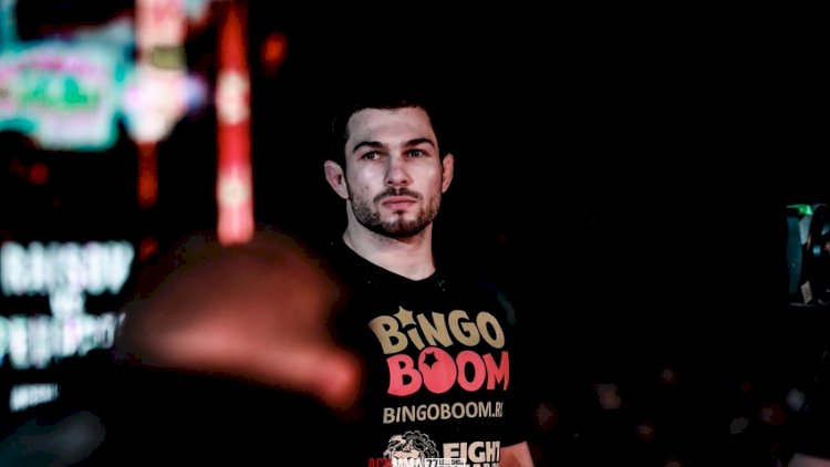 “Korrupsioner siyasətçilər erməni xalqına xəyanət etdilər” - Eduard Vartanyan