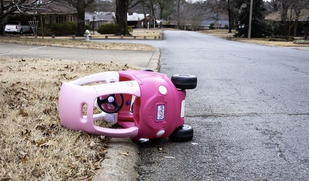 Ağstafada azyaşlı qonşusunu maşınla vurub öldürdü