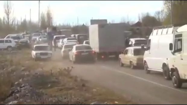 Армянские сепаратисты покидают Кельбаджар – ВИДЕО