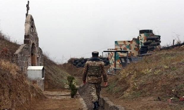 Армянские войска выводятся из Нагорного Карабаха - ФОТО