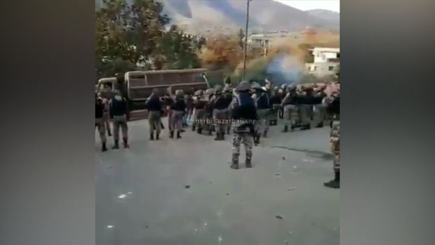 Naxçıvandan gələn hərbçilər Şuşadan yaylım atəşi ilə yola salındı - VİDEO