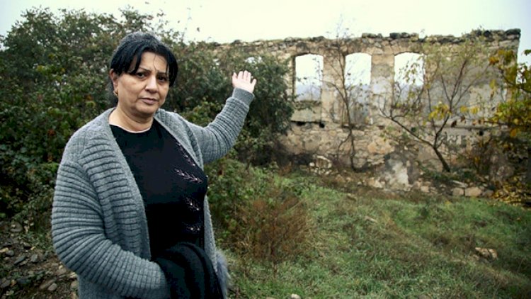 Füzuli sakinləri ermənilərin viran qoyduğu evlərində - Fotolar