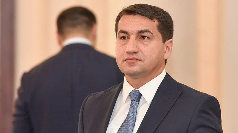 Hikmət Hacıyevdən maraqlı jest - VİDEO